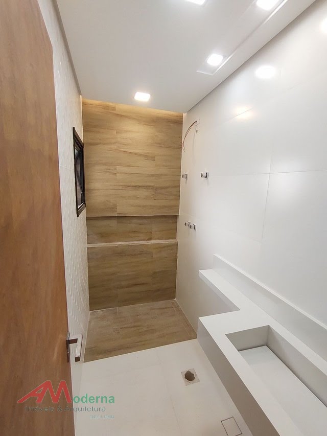 Casa à venda com 4 quartos, 3 suítes, 4 vagas e 230m² no Centro, São Bernardo do Campo (SP) — foto 5 de 7