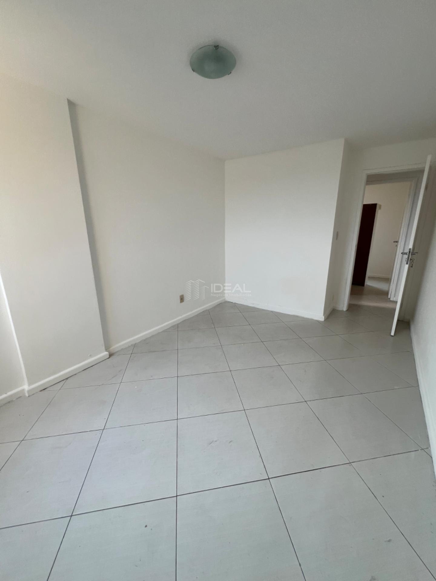 Apartamento à venda com 3 quartos, 1 suíte, 2 vagas e 93m² no Parque Tamandaré, Campos dos Goytacazes (RJ) — foto 11 de 21