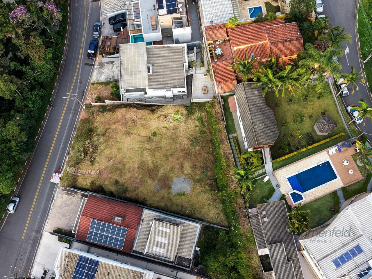 Terreno à venda com 367m² de terreno no Condomínio Arujazinho IV, Arujá (SP) — foto 2 de 19