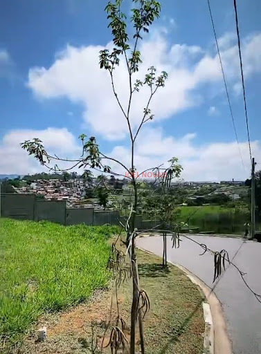 Terreno em Condomínio Fechado Mosaico Essence em Cezar de Souza  -  Mogi das Cruzes