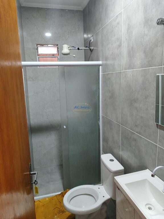 Casa à venda com 2 quartos, 2 suítes, 2 vagas e 118m² no Aviação, Praia Grande (SP) — foto 21 de 26