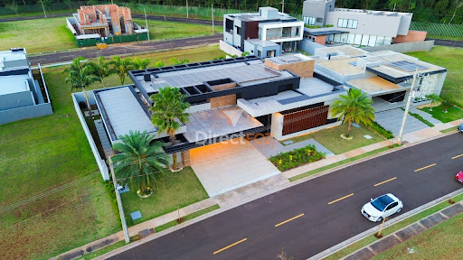 Casa de Alto Padrão à Venda no Condomínio Mais Completo de Foz do Iguaçu/PR
