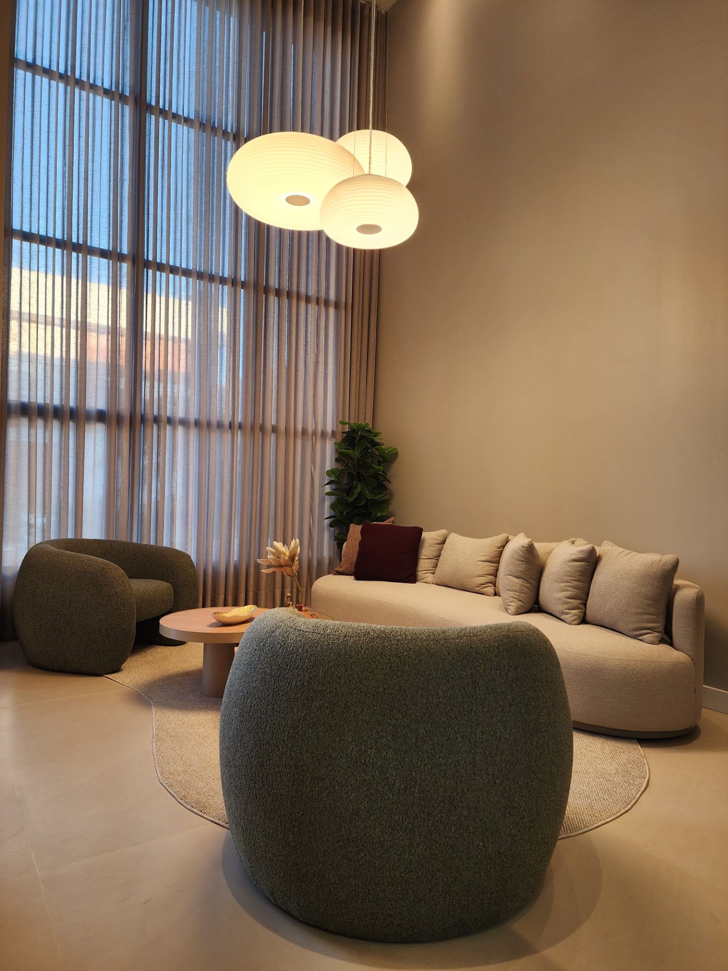 Casa à venda com 4 quartos, 4 suítes, 4 vagas e 380m² no Sim, Feira de Santana (BA) — foto 4 de 30