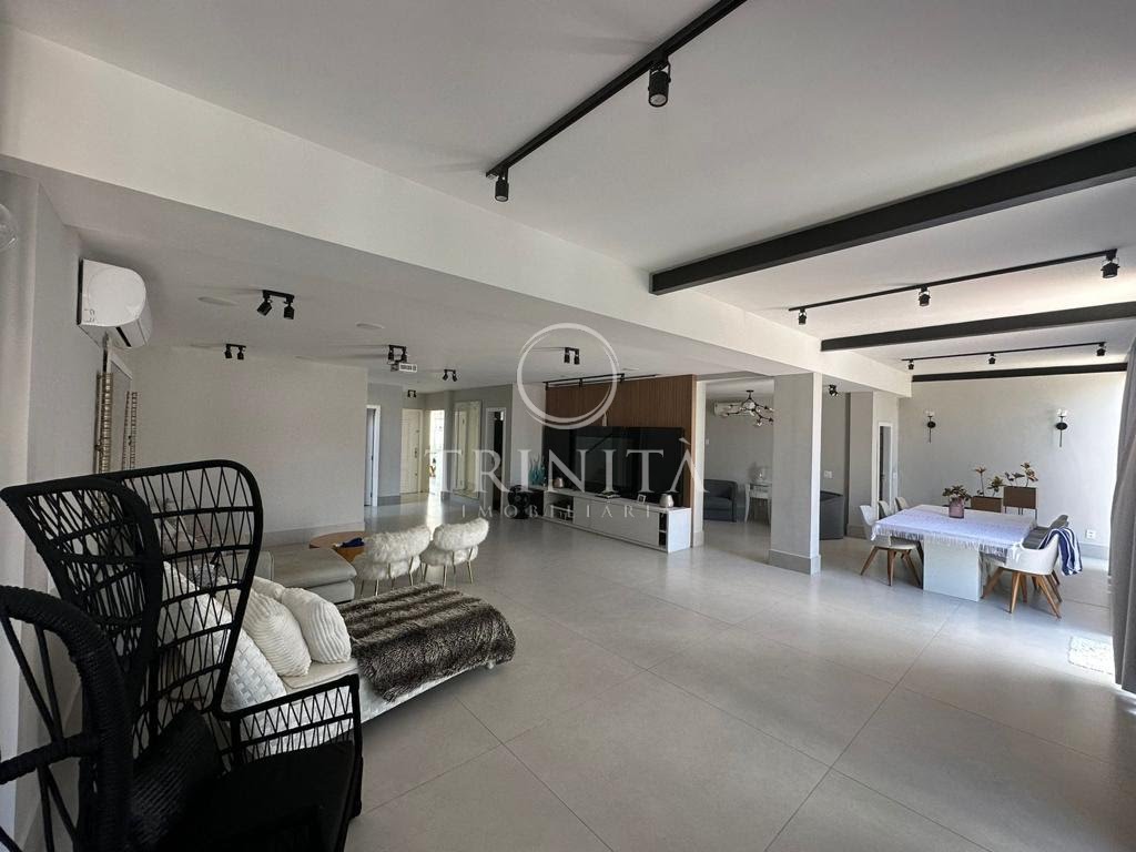 bosquedosesquilos-sala-trinita