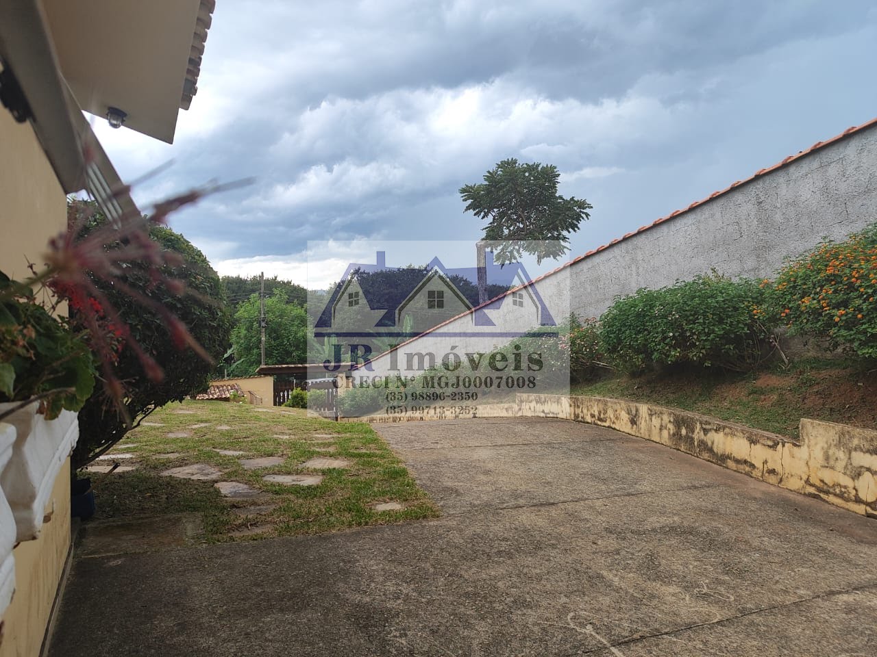 Casa à venda com 2 quartos, 1 suíte e 1700m² no Carneiros, Piranguinho (MG) — foto 3 de 30