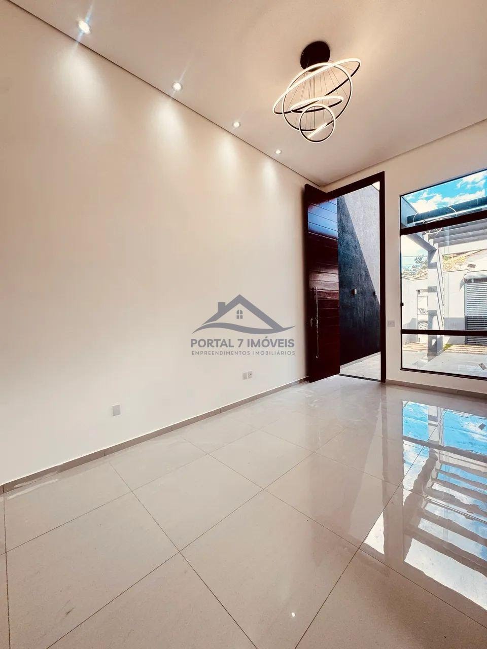 Casa à venda com 2 quartos, 1 suíte, 4 vagas e 120m² no Iporanga, Sete Lagoas (MG) — foto 5 de 17