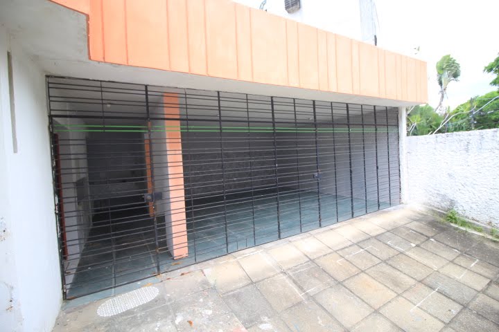 Casa à venda com 3 quartos, 1 suíte, 2 vagas e 250m² no Tamarineira, Recife (PE) — foto 8 de 30