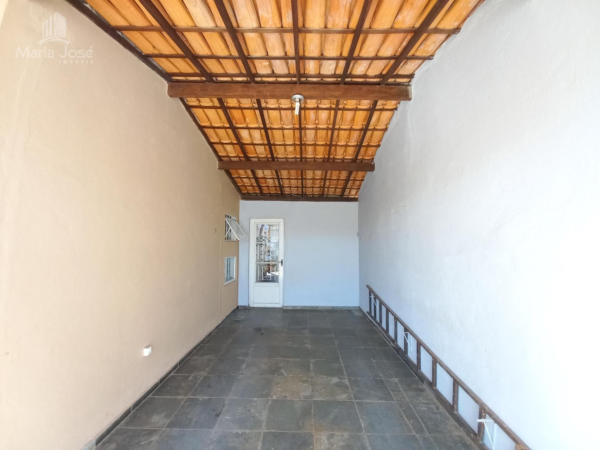 Casa à venda com 3 quartos, 1 banheiro, 2 vagas e 121m² no Nossa Senhora do Carmo, Sete Lagoas (MG) — foto 8 de 30