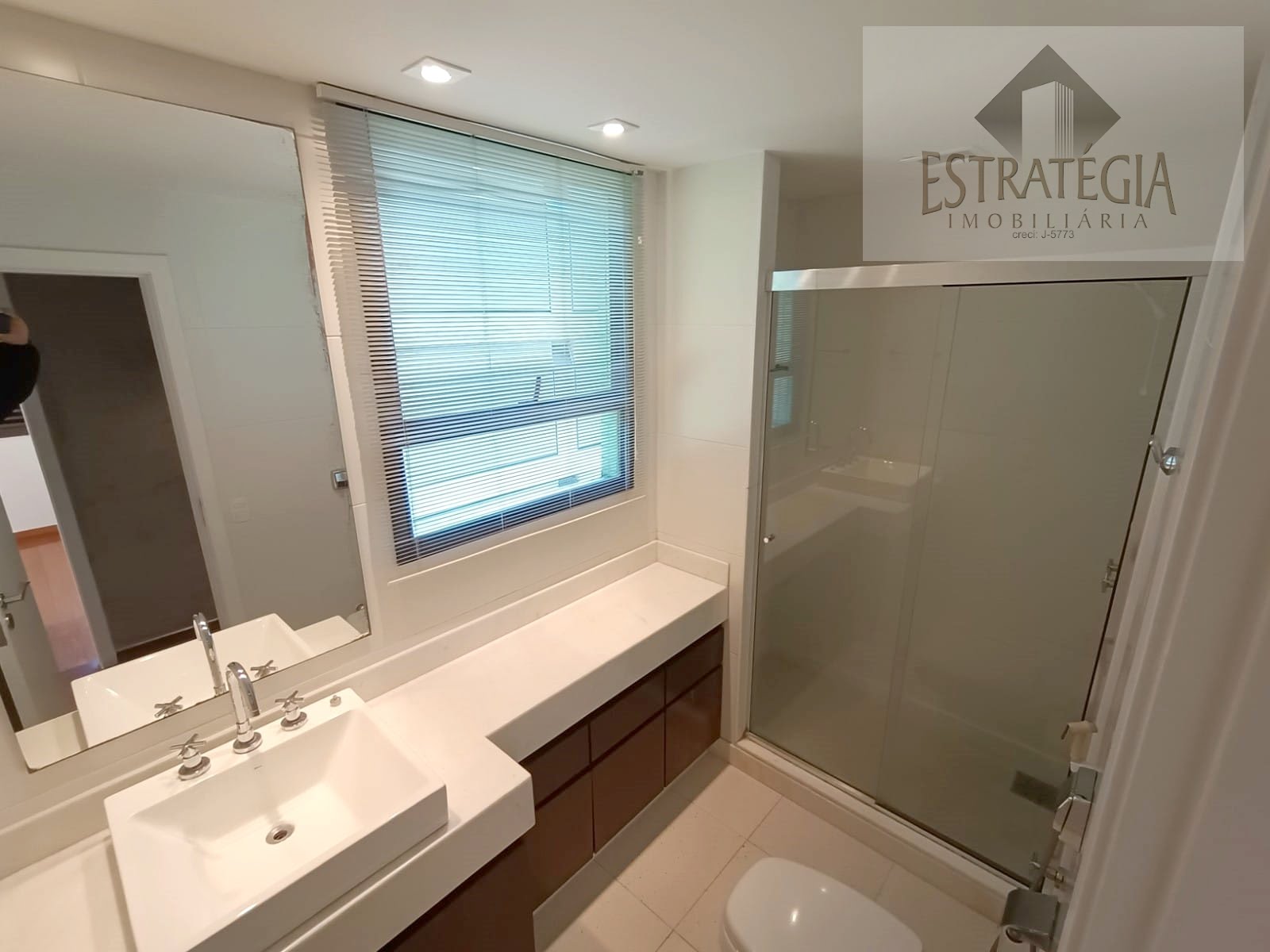 Apartamento à venda com 4 quartos, 2 suítes, 3 vagas e 250m² no Centro, Petrópolis (RJ) — foto 20 de 30