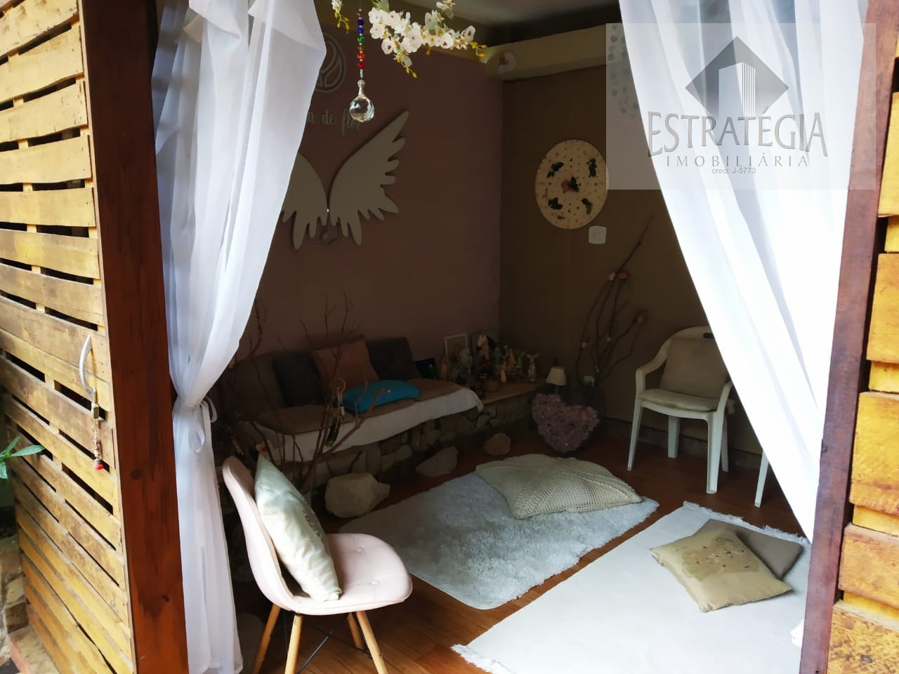 Casa à venda com 4 quartos, 2 suítes, 3 vagas e 385m² no Mosela, Petrópolis (RJ) — foto 12 de 16