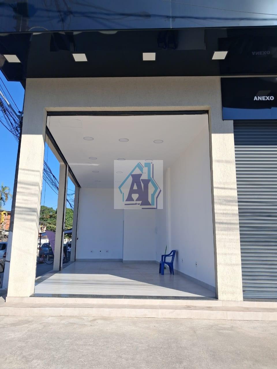 Frente Rua dos Coqueiros