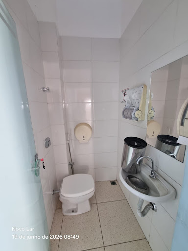 Sala em Vila Industrial  -  Adamantina