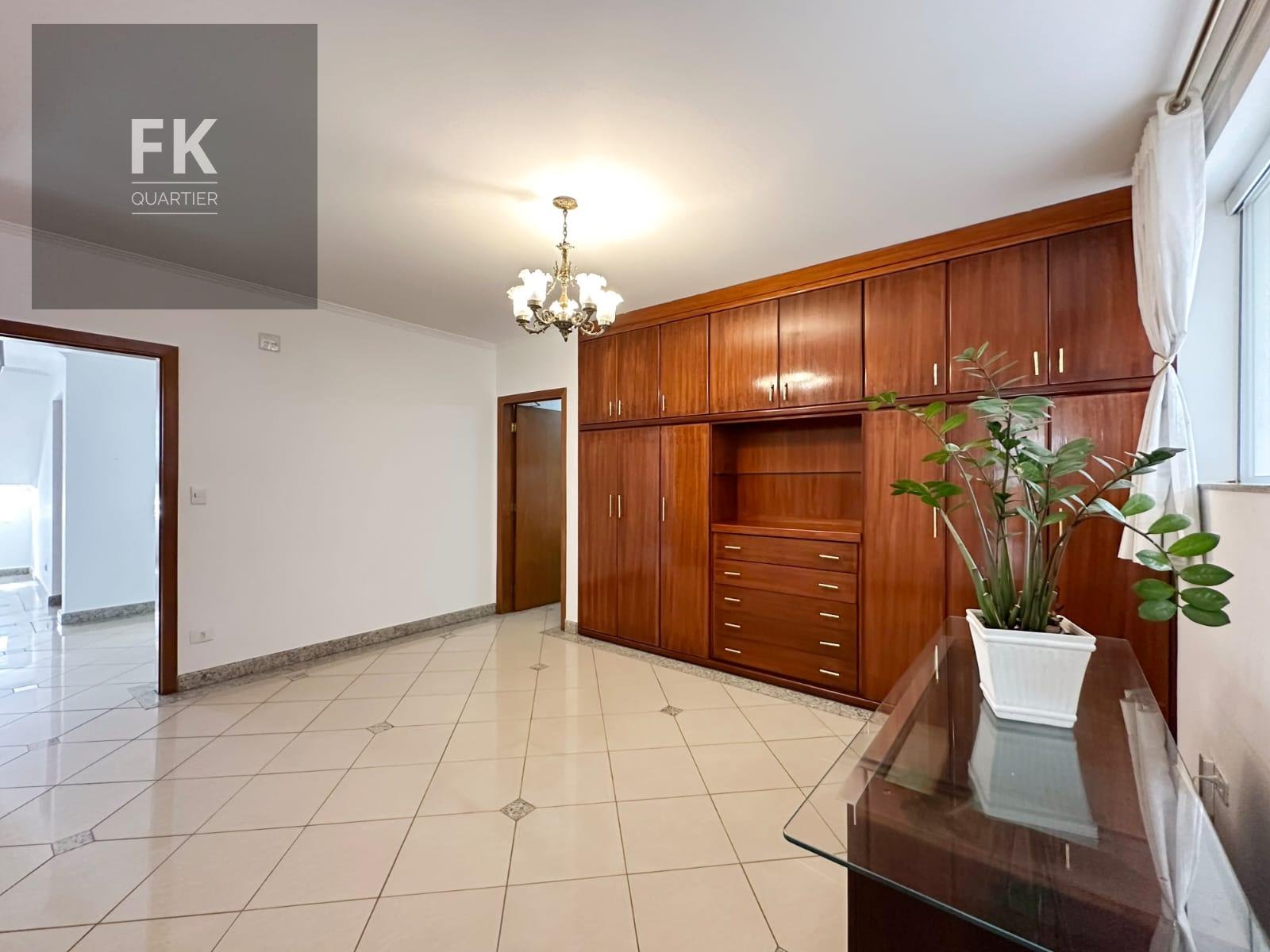 Casa à venda com 4 quartos, 4 suítes, 8 vagas e 1165m² no Alphaville Residencial Um, Barueri (SP) — foto 15 de 30