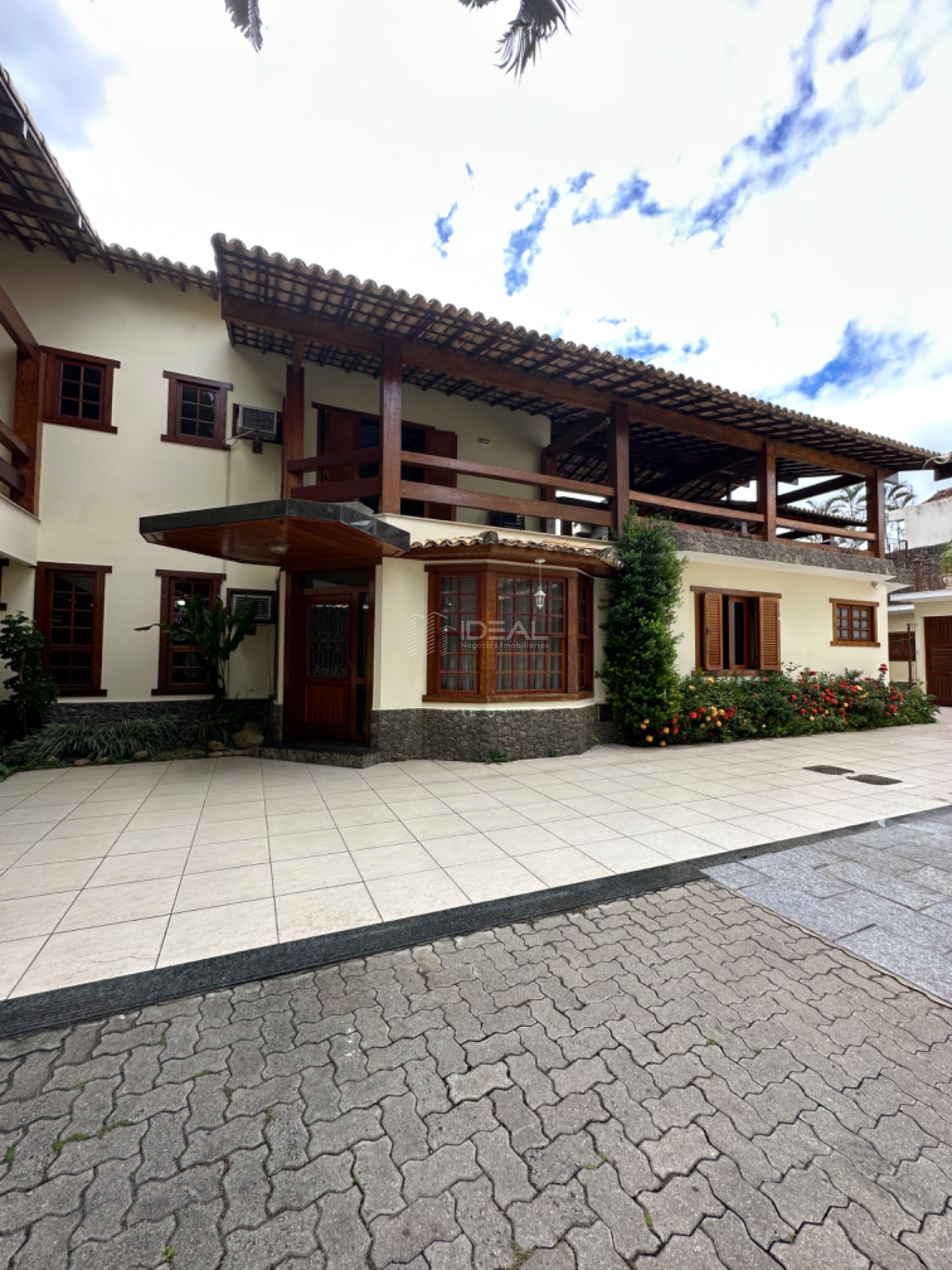 Casa à venda com 4 quartos, 4 suítes, 2 vagas e 460m² no Centro, Campos dos Goytacazes (RJ) — foto 20 de 27