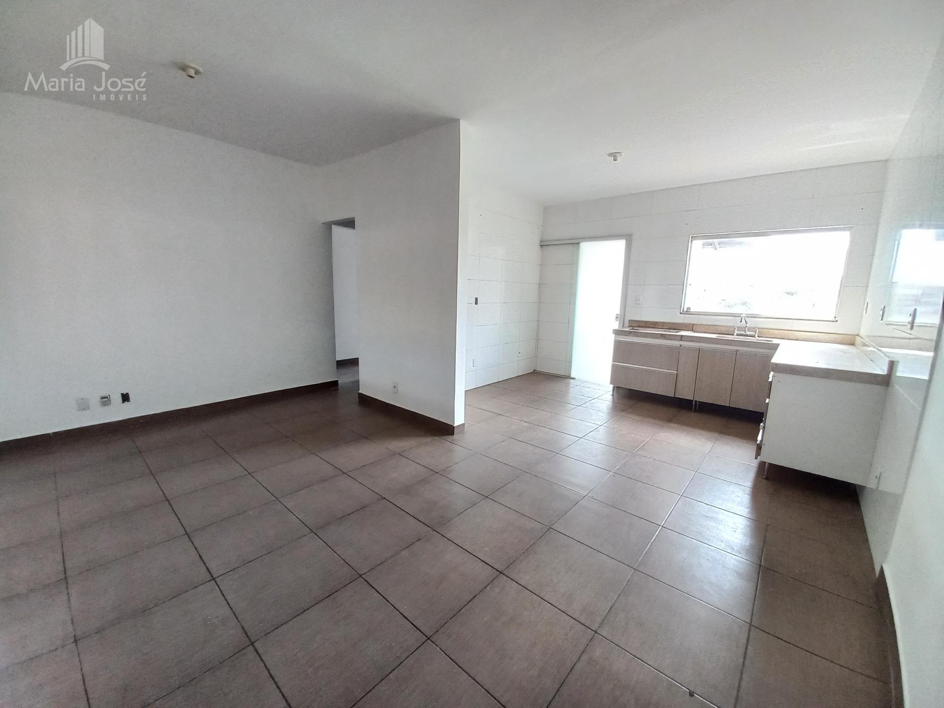 Casa à venda com 3 quartos, 1 suíte, 2 vagas e 140m² no Interlagos II, Sete Lagoas (MG) — foto 10 de 29
