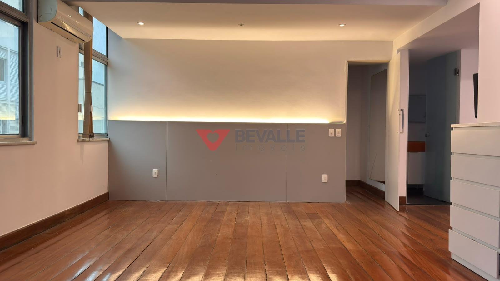 Apartamento à venda com 1 quarto, 1 suíte, 1 vaga e 75m² no Leblon, Rio de Janeiro (RJ) — foto 19 de 30