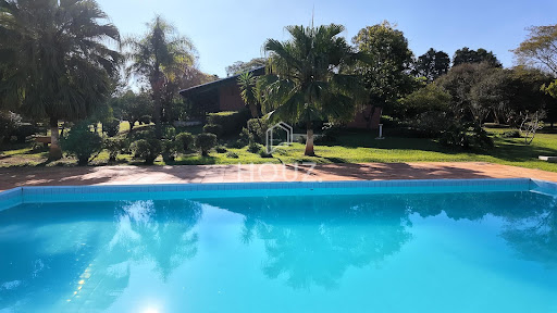 Casa de campo com piscina incrível