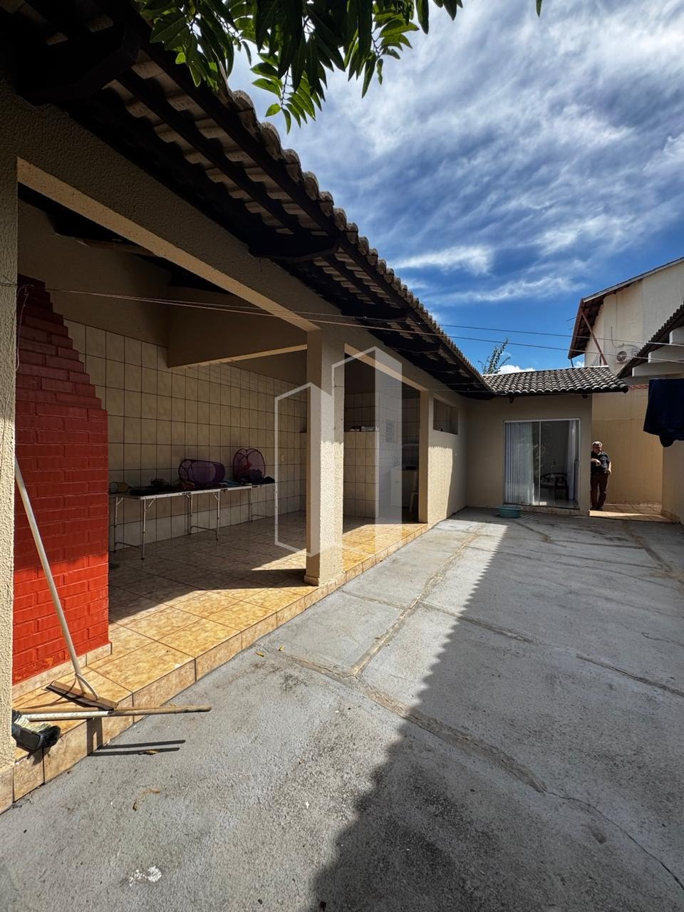 Casa à venda com 4 quartos, 2 suítes, 4 vagas e 246m² no Jardim América, Goiânia (GO) — foto 14 de 18