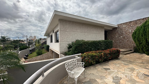 Casa de luxo em Centro - Adamantina 