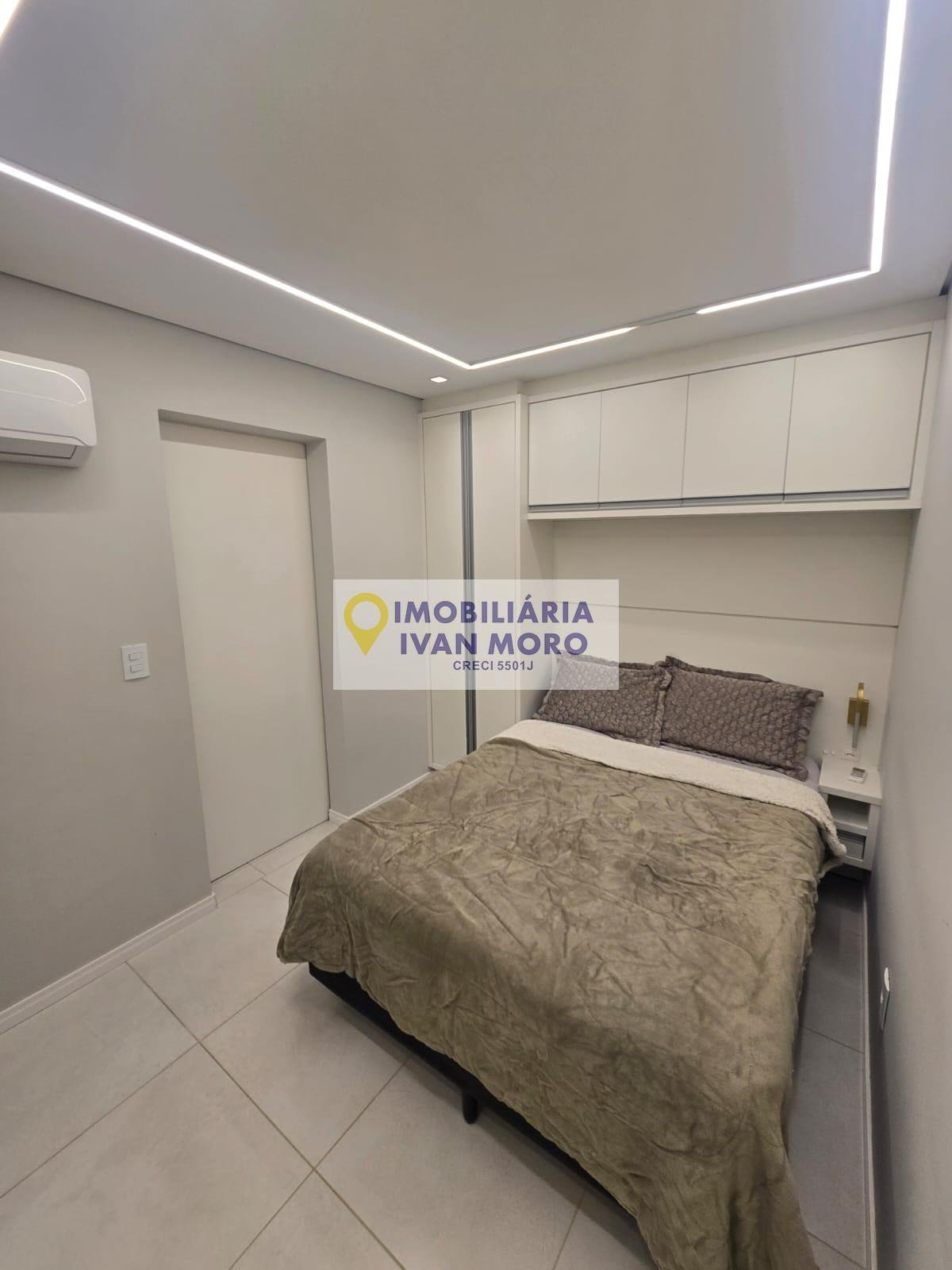 Apartamento à venda com 2 quartos, 1 banheiro, 1 vaga e 70m² no Daniela, Florianópolis (SC) — foto 17 de 18
