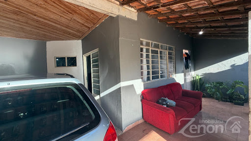 Casa à Venda em Jardim Adamantina, 3 Quartos por R$160.000