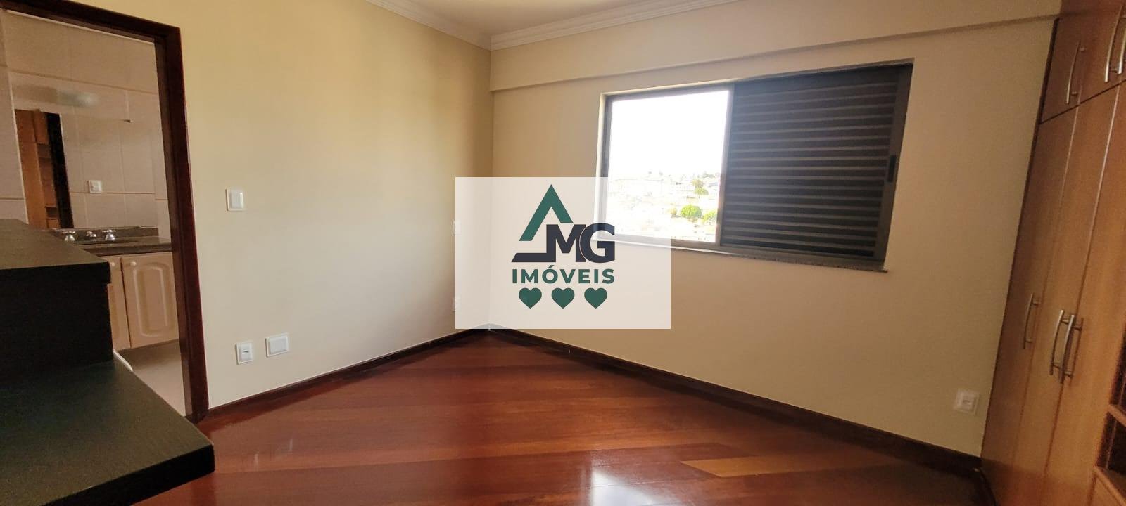 Cobertura à venda com 3 quartos, 3 suítes e 1 vaga no Centro, Três Corações (MG) — foto 10 de 15