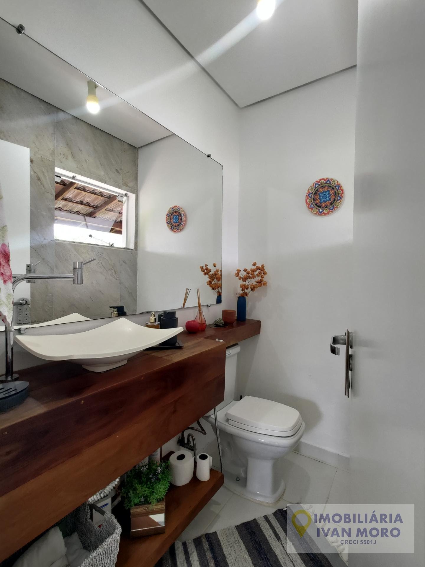 Casa à venda com 4 quartos, 3 suítes, 2 vagas e 230m² no Daniela, Florianópolis (SC) — foto 27 de 30