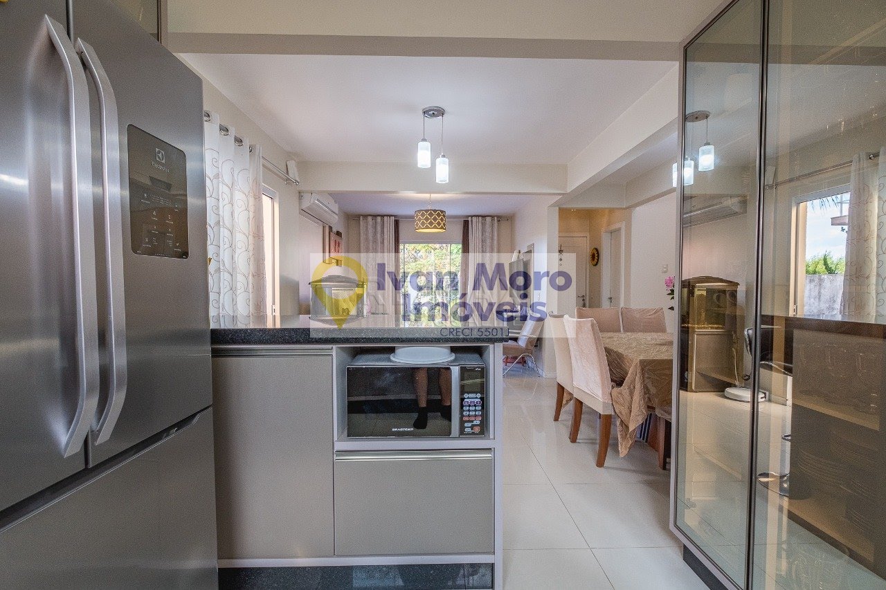 Casa à venda com 3 quartos, 1 suíte, 1 vaga e 242m² no São João do Rio Vermelho, Florianópolis (SC) — foto 13 de 27