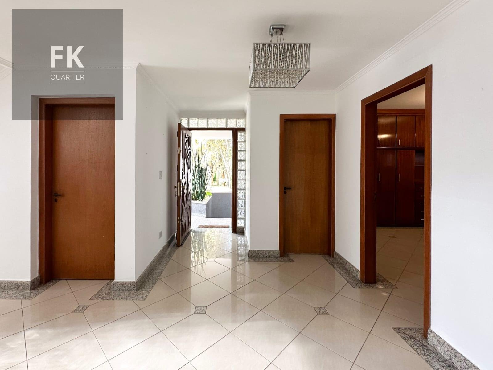 Casa à venda com 4 quartos, 4 suítes, 8 vagas e 1165m² no Alphaville Residencial Um, Barueri (SP) — foto 26 de 30