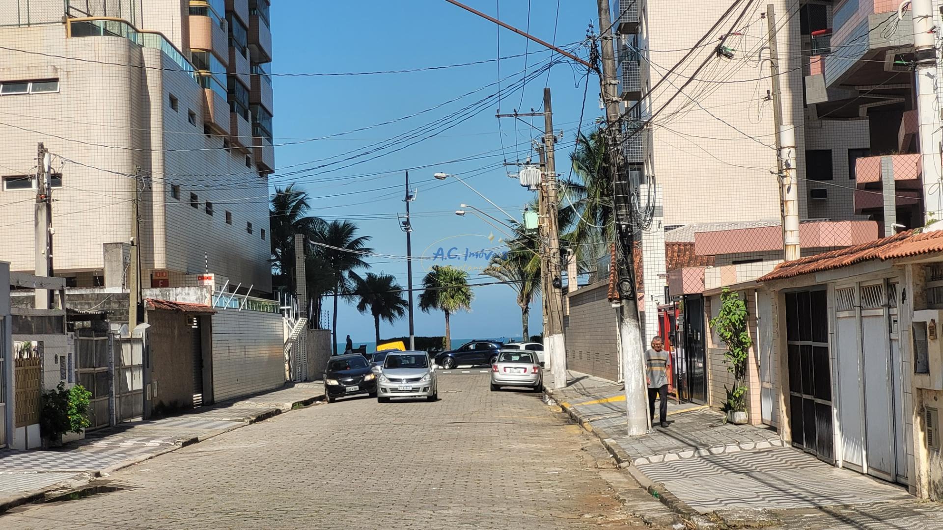 Cobertura à venda com 3 quartos, 3 suítes, 4 vagas e 214m² no Aviação, Praia Grande (SP) — foto 10 de 11