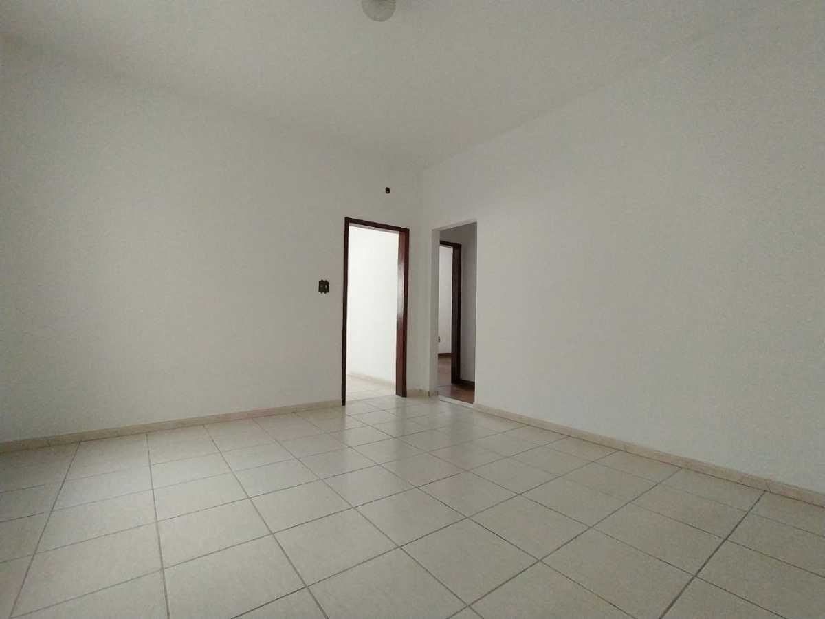 Casa à venda com 4 quartos, 2 banheiros, 10 vagas e 117m² no Minascaixa, Belo Horizonte (MG) — foto 4 de 10