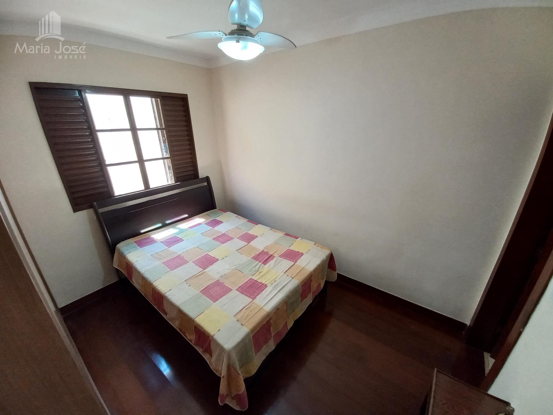 Casa à venda com 4 quartos, 2 suítes, 4 vagas e 360m² no Jardim Arizona, Sete Lagoas (MG) — foto 18 de 30
