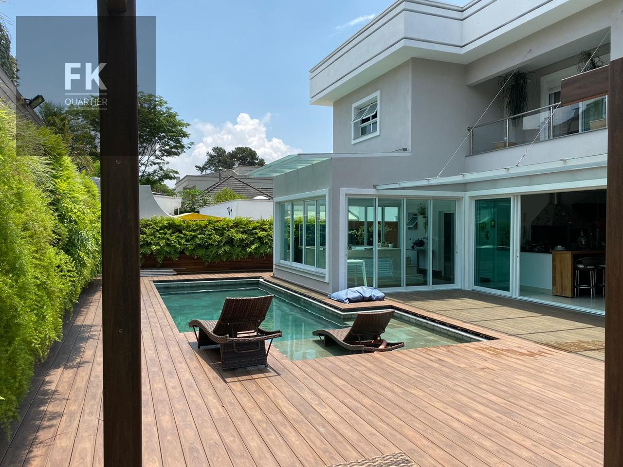 Casa à venda com 4 quartos, 4 suítes e 675m² no Alphaville Residencial Dois, Barueri (SP) — foto 2 de 10