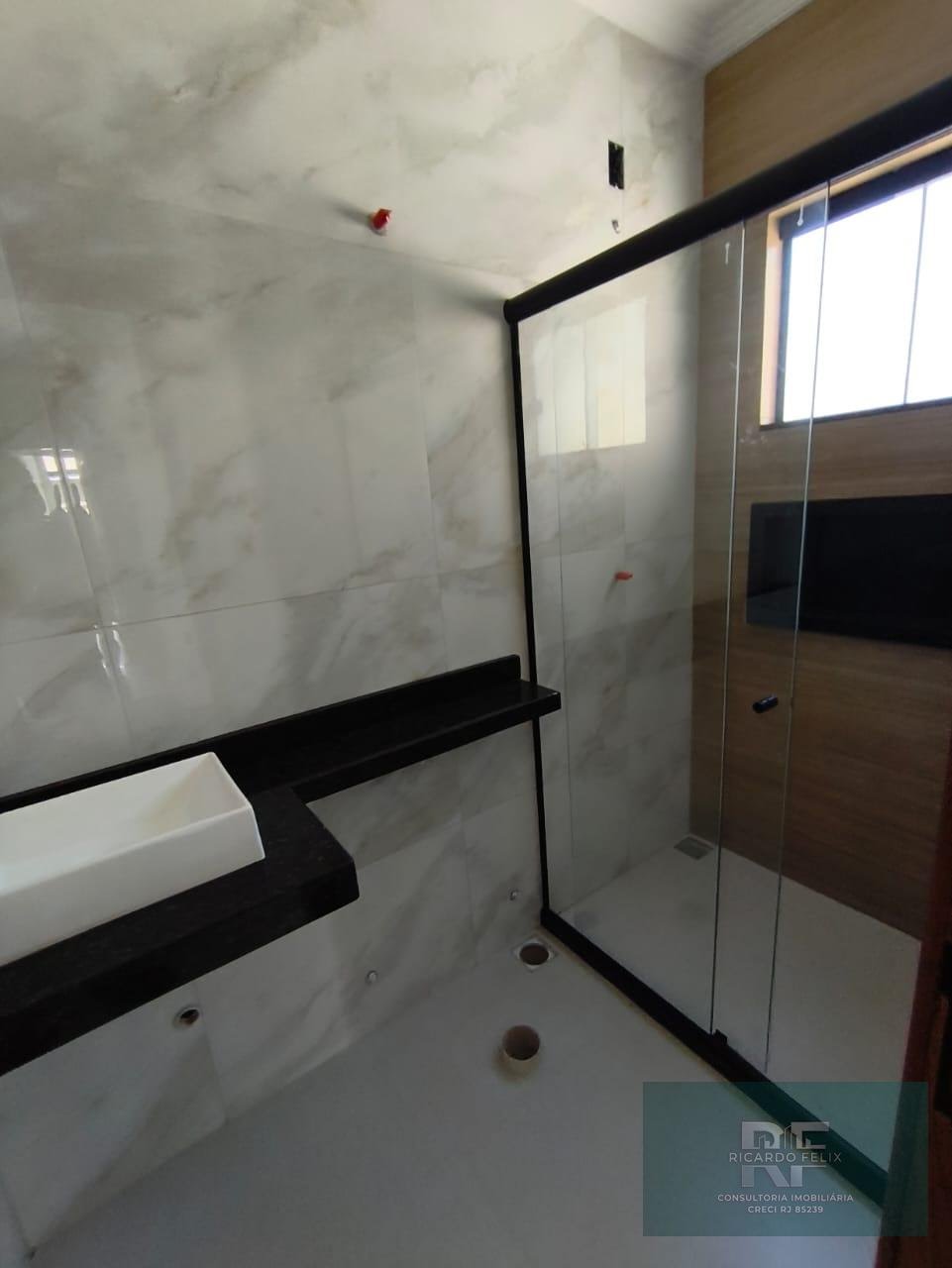 Casa à venda com 3 quartos, 1 suíte, 2 vagas e 200m² no Enseada das Gaivotas, Rio das Ostras (RJ) — foto 20 de 21
