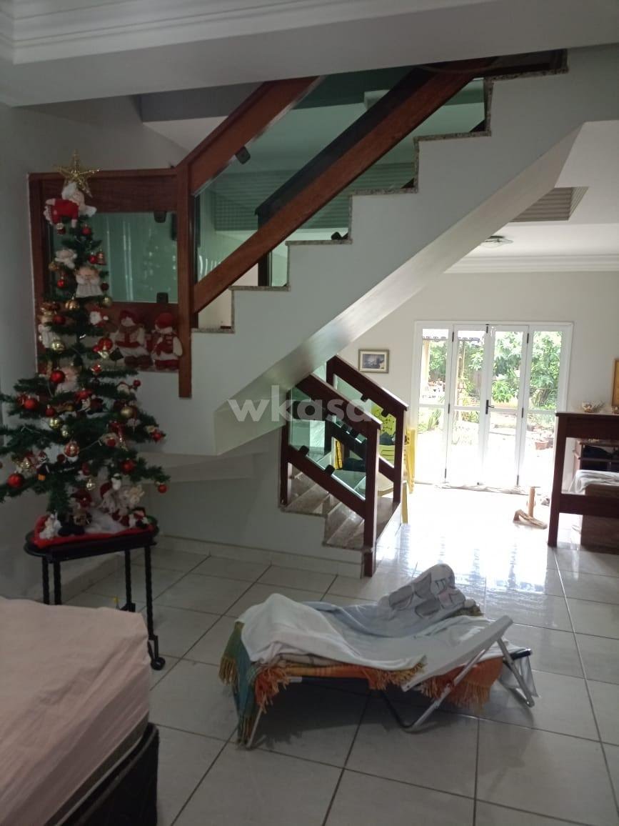 Casa à venda com 4 quartos, 3 suítes, 2 vagas e 205m² no Balneário de Carapebus, Serra (ES) — foto 12 de 30