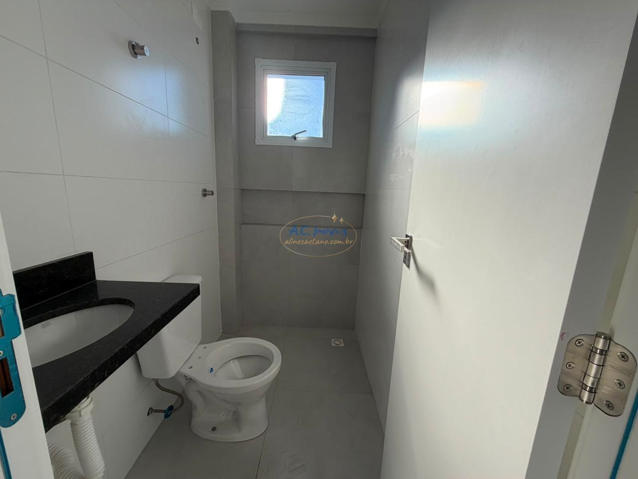 Apartamento à venda com 4 quartos, 3 suítes, 2 vagas e 135m² no Guilhermina, Praia Grande (SP) — foto 18 de 29
