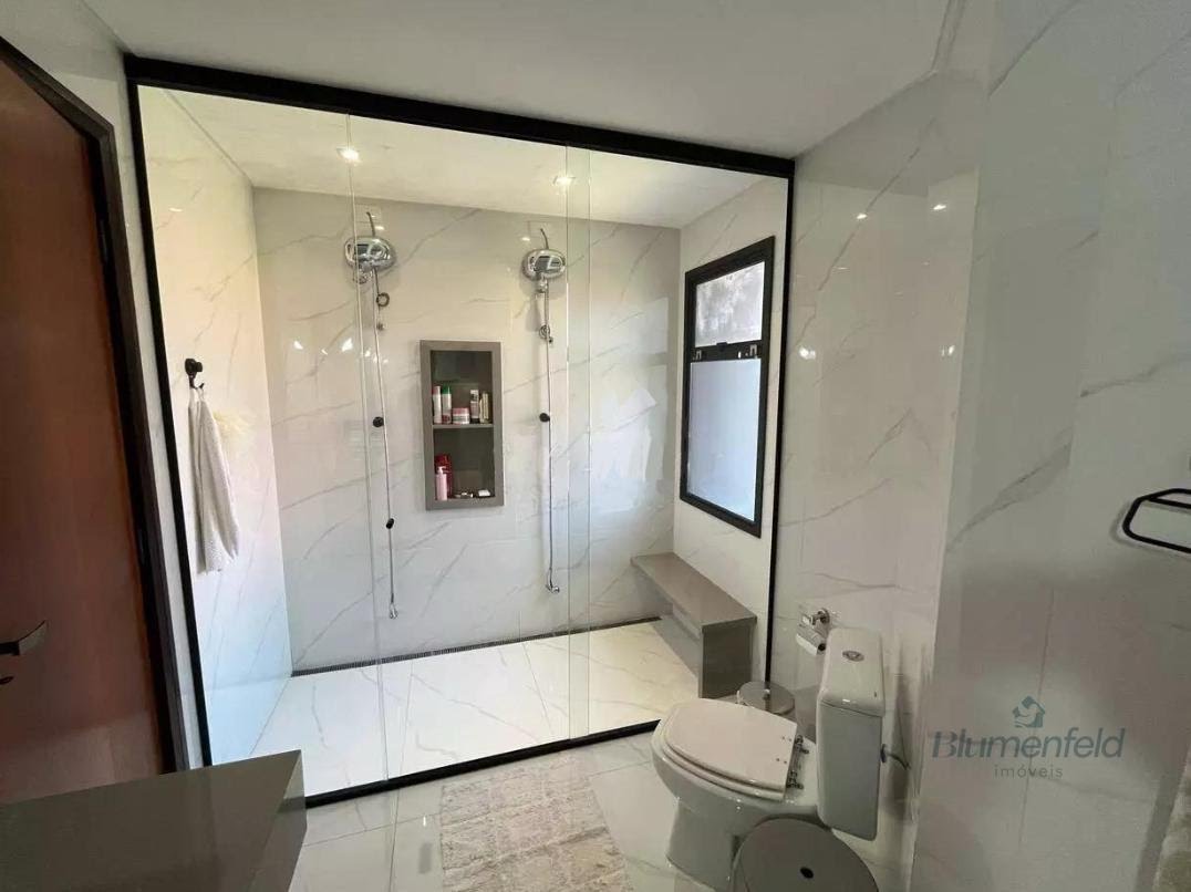 Casa à venda com 4 quartos, 3 suítes e 435m² no Condominio Arujazinho I II III, Arujá (SP) — foto 26 de 30