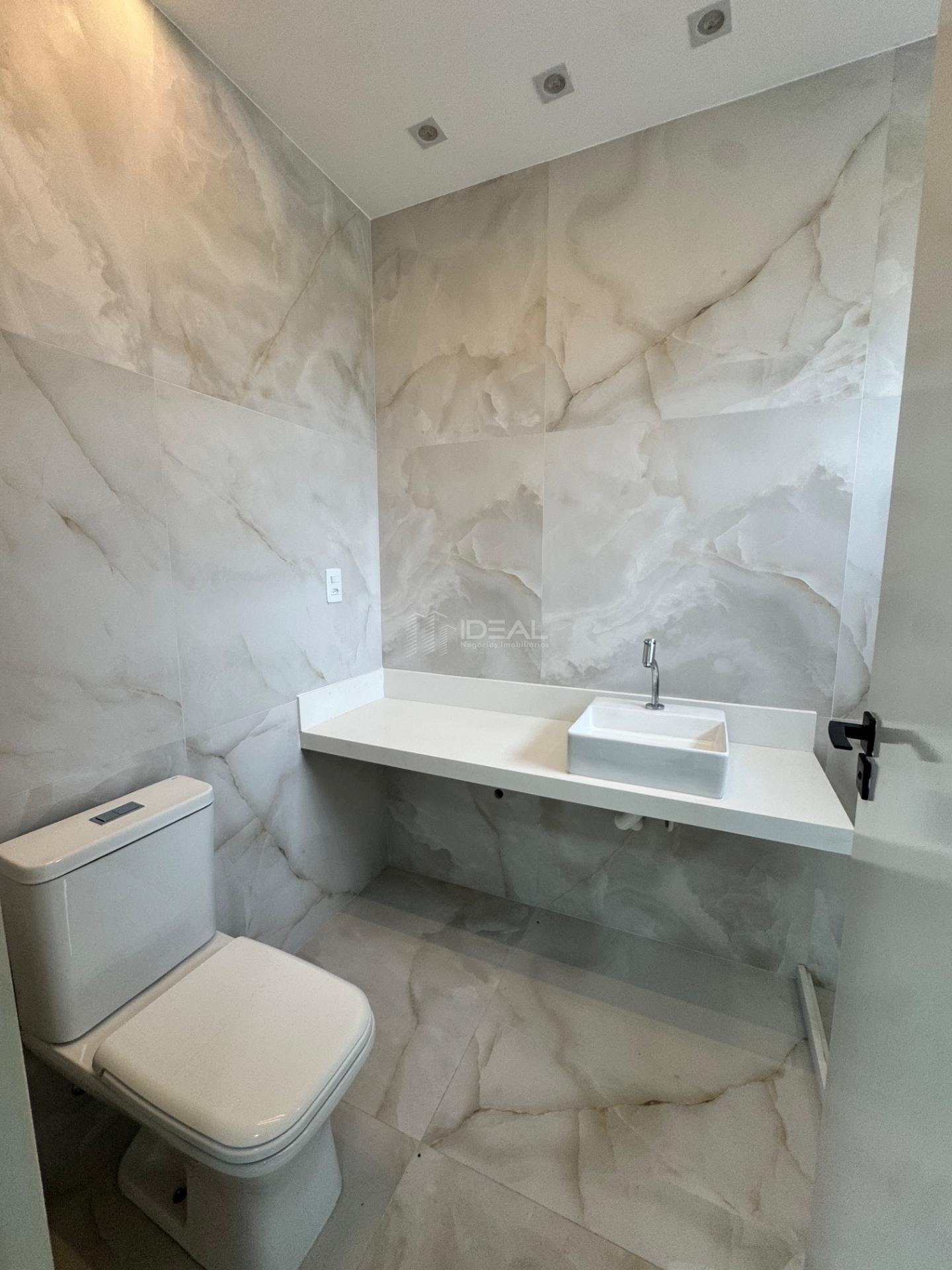 Casa à venda com 4 quartos, 3 suítes, 2 vagas e 181m² no Cidade Jardim Resort, Campos dos Goytacazes (RJ) — foto 9 de 27