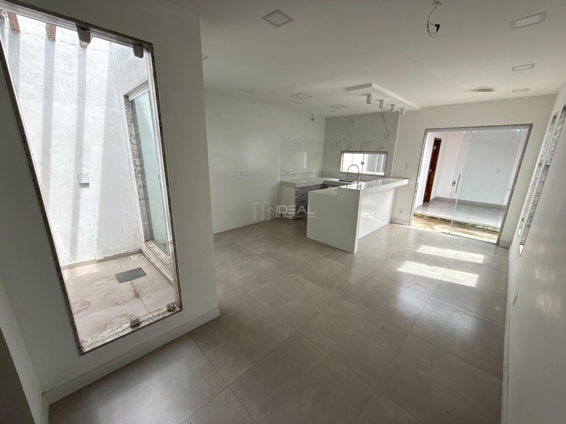 Casa à venda com 3 quartos, 2 banheiros, 2 vagas e 195m² no Parque Santa Clara, Campos dos Goytacazes (RJ) — foto 8 de 22