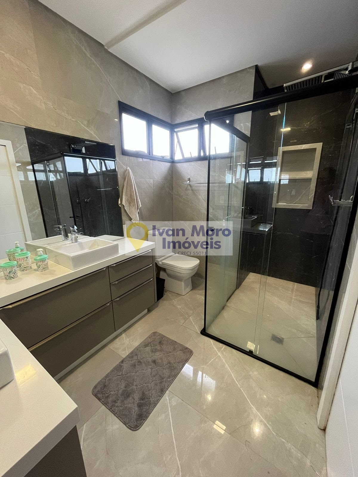 Casa para alugar com 3 quartos, 2 suítes, 3 vagas e 250m² no Daniela, Florianópolis (SC) — foto 14 de 21