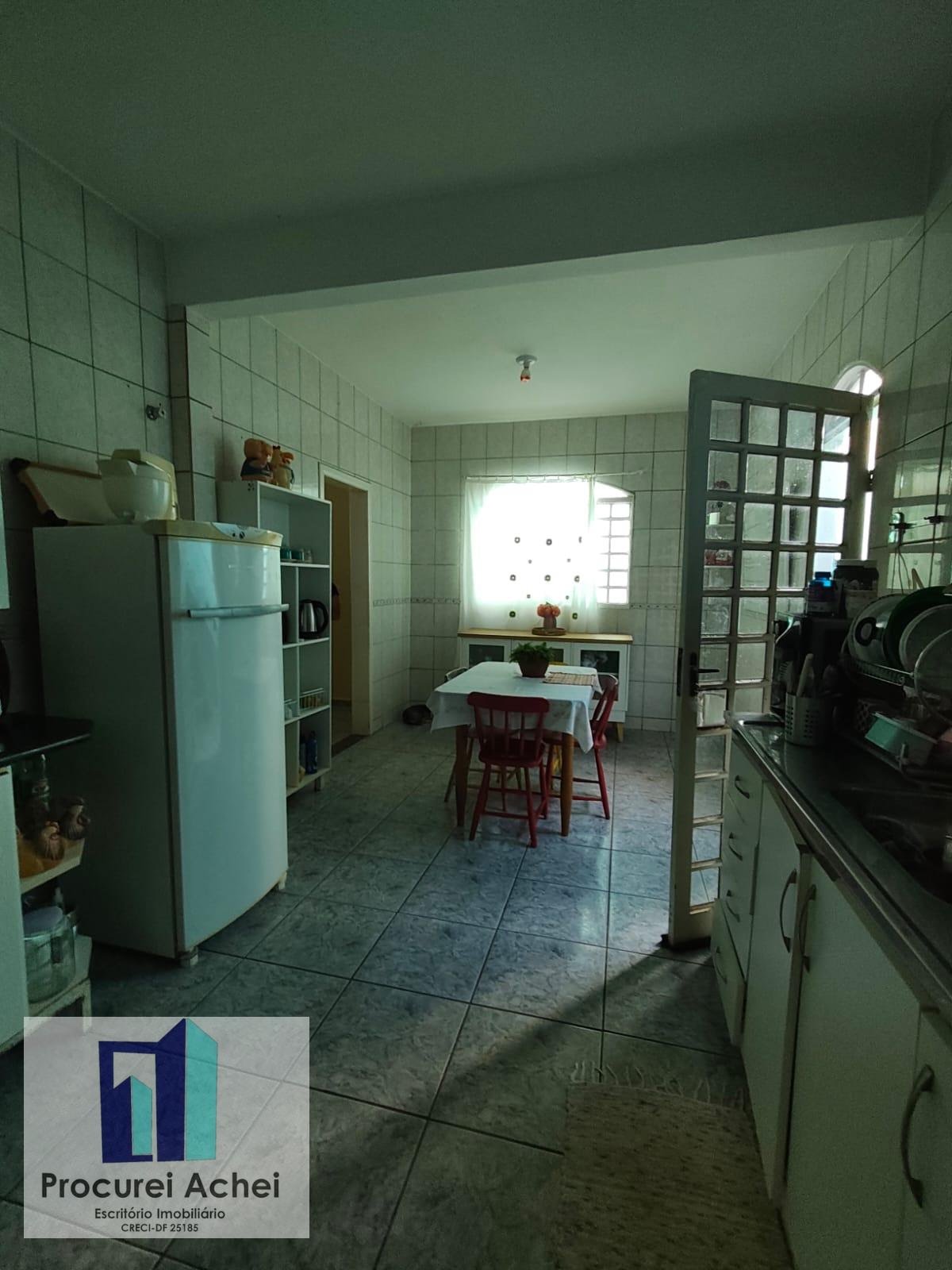 Casa à venda com 4 quartos, 2 suítes, 5 vagas e 500m² no Setor Tradicional Planaltina Df, Planaltina (DF) — foto 12 de 27