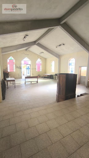 Procurando espaço e localização? Este prédio de 149m² une a robustez de uma construção de 1960 com um terreno generoso (353m² totais). Perfeito para quem busca uma sede própria.