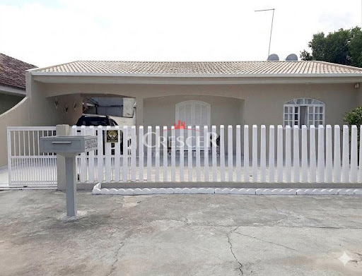 Casa com edícula à venda no Balneário Shangri-lá  
