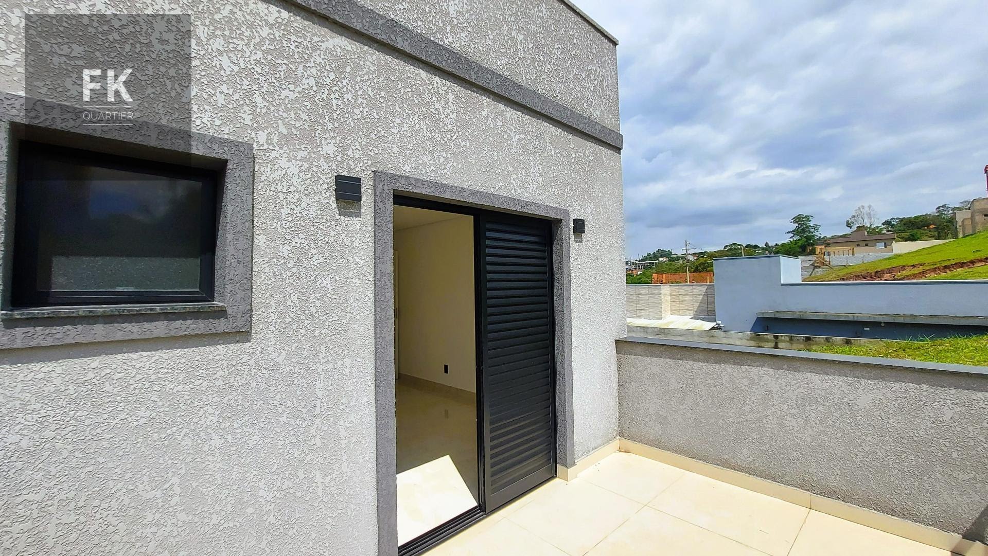 Casa à venda com 3 quartos, 1 suíte, 2 vagas e 126m² no Villas do Jaguari, Santana de Parnaíba (SP) — foto 15 de 27