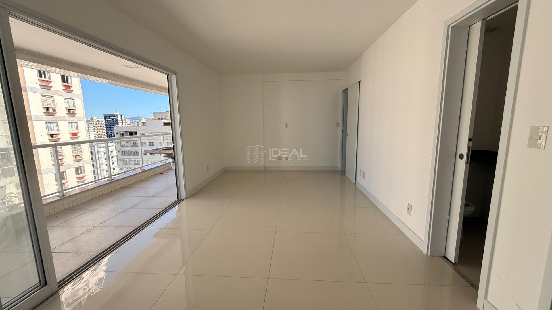 Apartamento à venda com 3 quartos, 1 suíte, 2 vagas e 92m² no Parque Avenida Pelinca, Campos dos Goytacazes (RJ) — foto 22 de 30