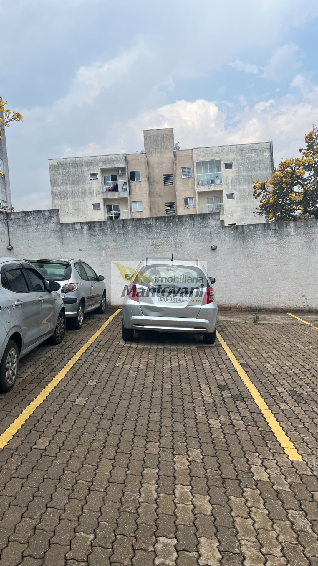 Apartamento à venda com 2 quartos, 1 banheiro e 2 vagas no Vale da Lua, Tatuí (SP) — foto 2 de 10