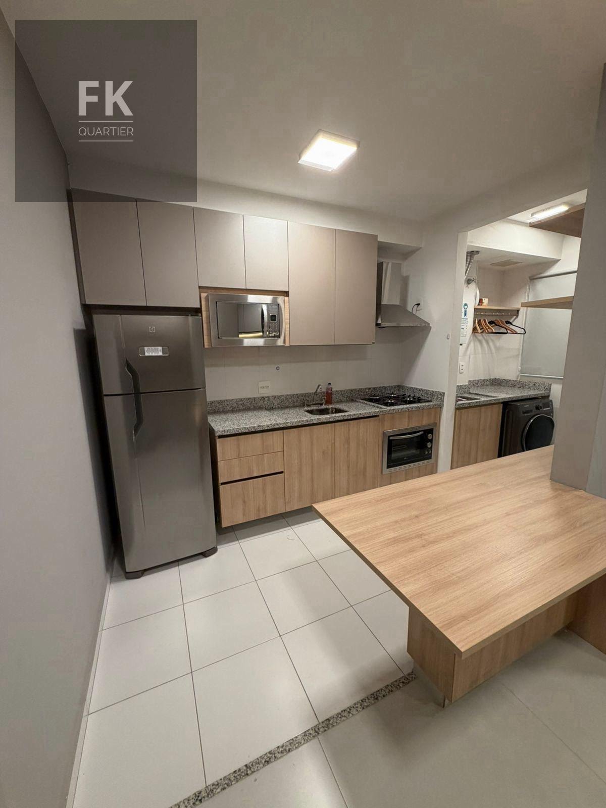 Apartamento para alugar com 1 quarto, 1 banheiro e 1 vaga no Tamboré, Barueri — foto principal