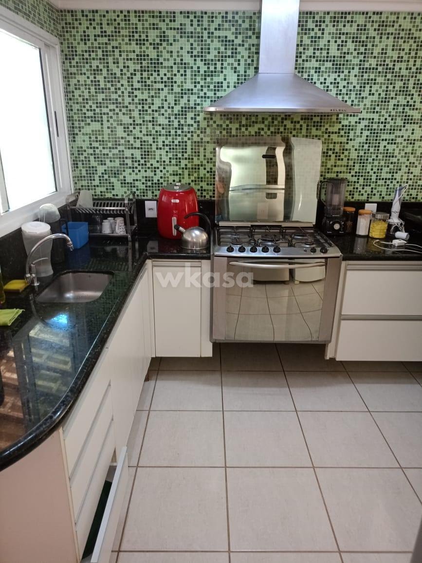Casa à venda com 4 quartos, 3 suítes, 2 vagas e 205m² no Balneário de Carapebus, Serra (ES) — foto 20 de 30