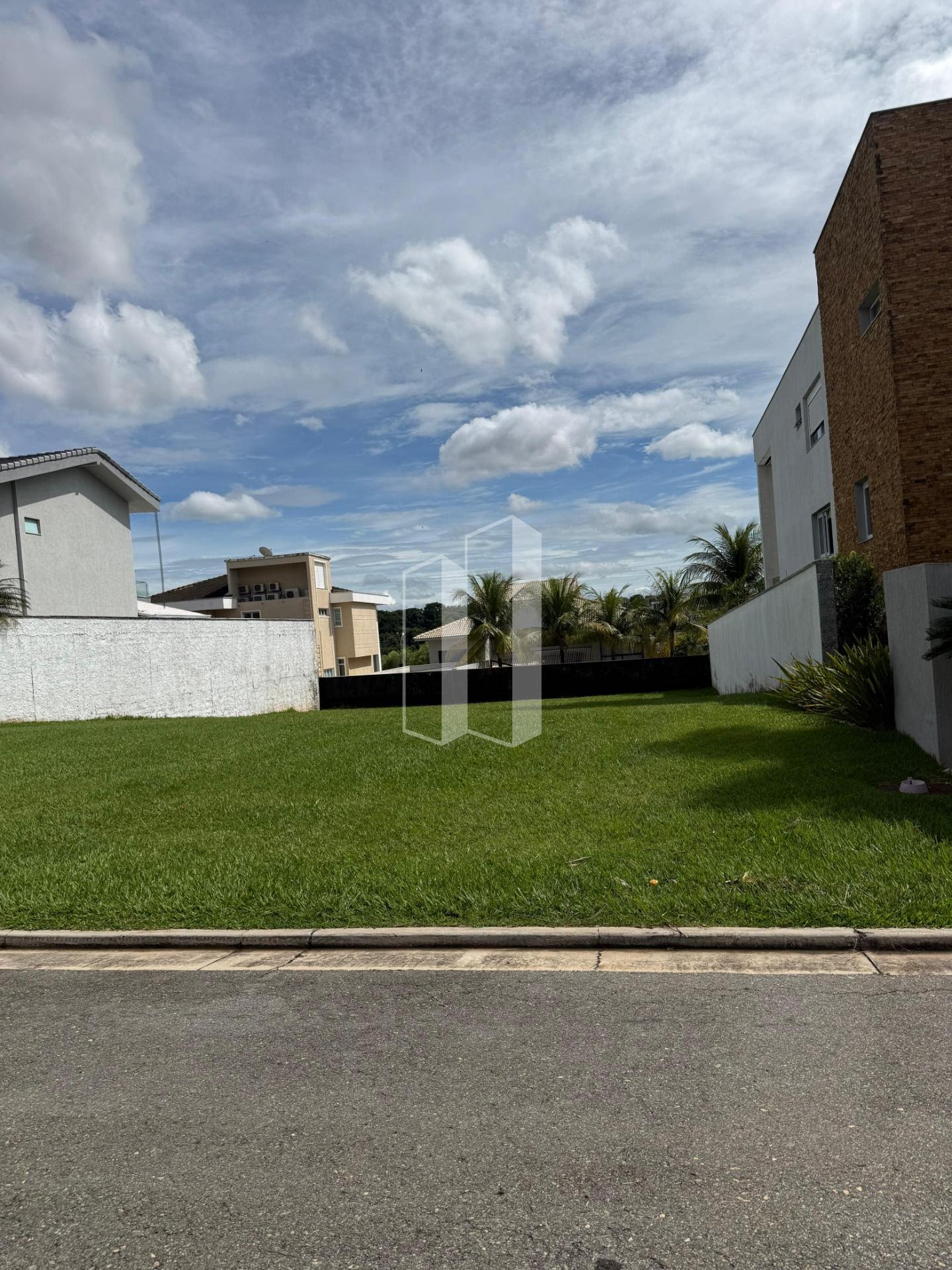 Terreno à venda com 644m² de terreno no Residencial Alphaville Flamboyant, Goiânia (GO) — foto 3 de 6