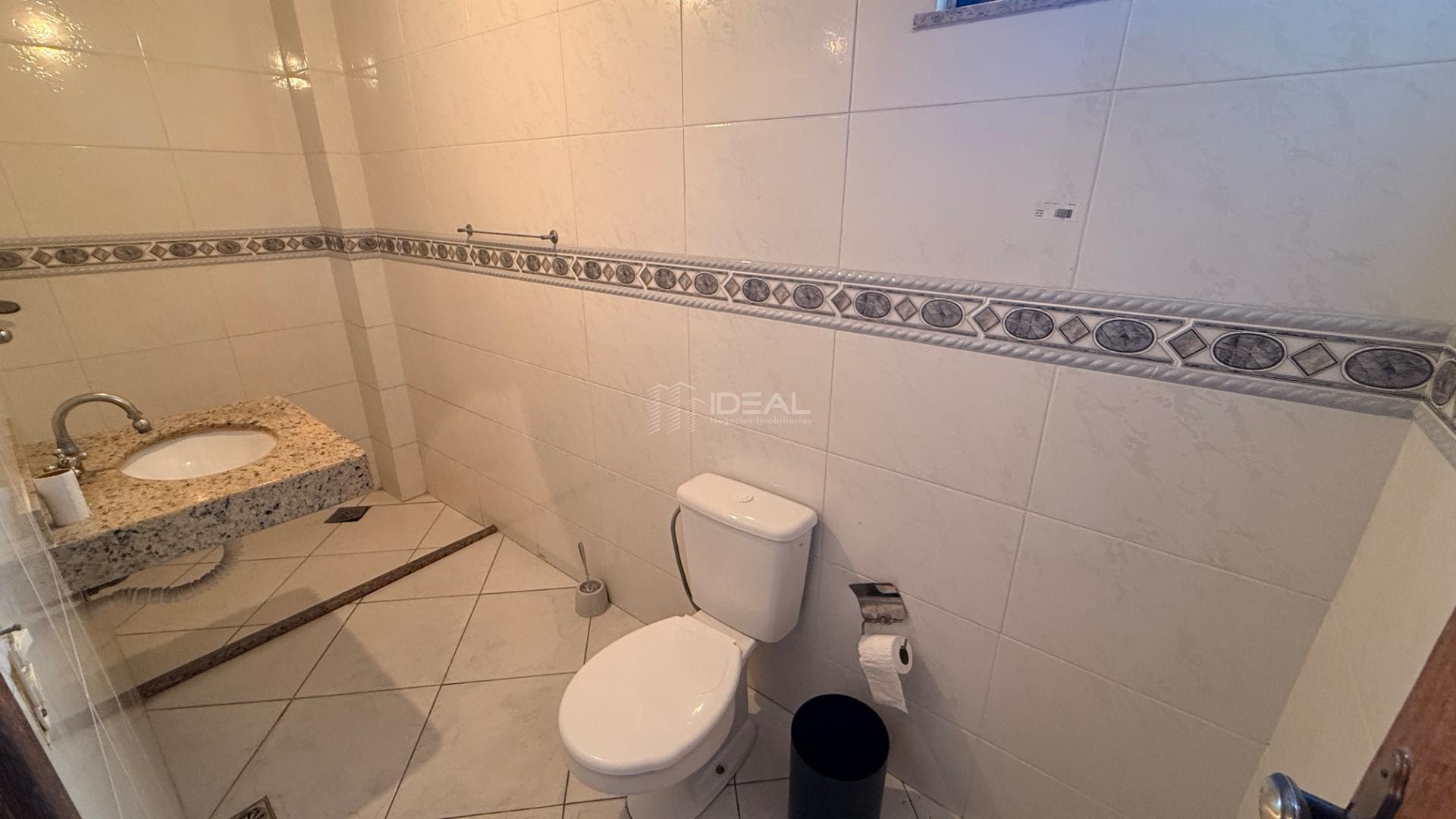 Comercial para alugar com 3 banheiros e 310m² no Parque Aurora, Campos dos Goytacazes (RJ) — foto 9 de 26